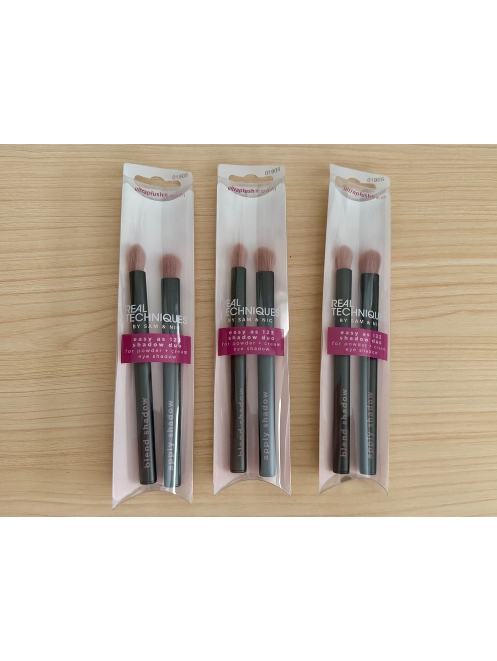 Real Techniques Easy As 1 2 3 Shadow Duo Eye Makeup Brushes Lot of 3 NIP